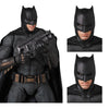 Batman (Ben Affleck) | Justice League (DC Cinematic Universe) | MAFEX No. 056 (Miracle Action Figure) | Medicom | Woozy Moo