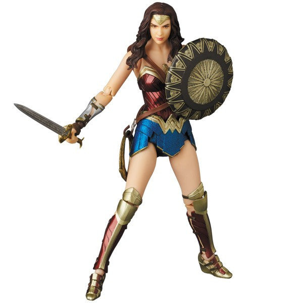 Wonder Woman (Gal Gadot) | Wonder Woman | MAFEX No. 048 (Miracle Action Figure) | Medicom | Woozy Moo